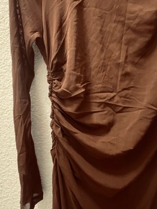 Vestido marrón elegante