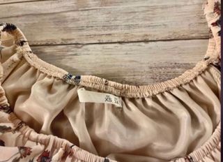 Blusa Lefties floral beige Talla XS