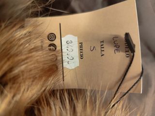 Chaleco en piel natural de zorro rojo.