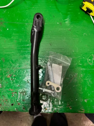 Caballete moto y horquilla delantera