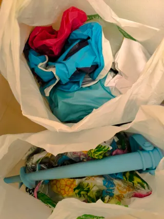 Flotadores y manta de playa