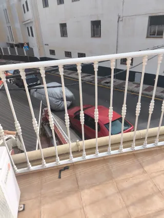 Barandilla de hierro macizo para terraza