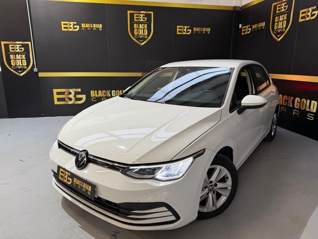 Volkswagen Golf 2021