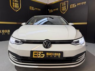 Volkswagen Golf 2021