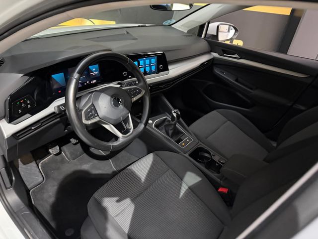 Volkswagen Golf 2021