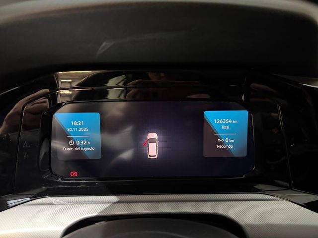 Volkswagen Golf 2021