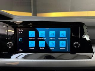 Volkswagen Golf 2021