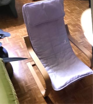 Poltrona IKEA per bambini in tessuto e legno