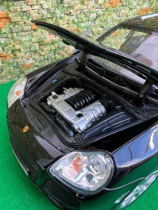 Porsche Cayenne Turbo – Welly – Escala 1:18