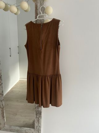 Vestido marrón con lentejuelas doradas talla S/M