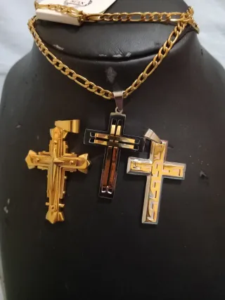 Cadena de hombre con colgante cruz