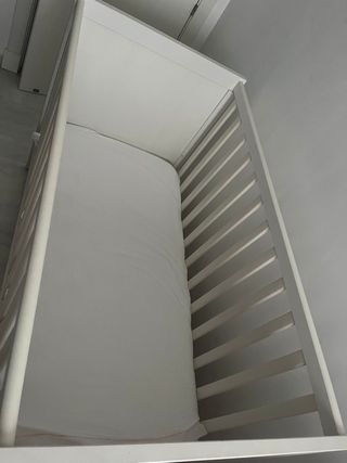 Cuna Sundvik + Colchón Ikea