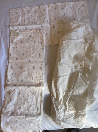 Cuna Sundvik + Colchón Ikea