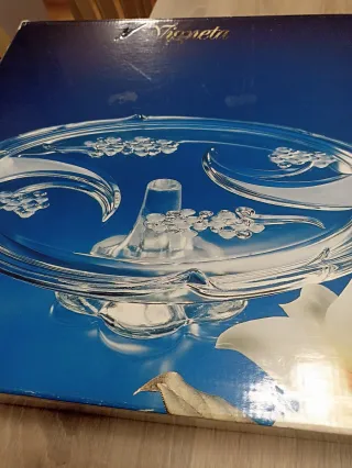 Fuente de cristal para postres