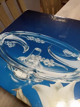 Fuente de cristal para postres