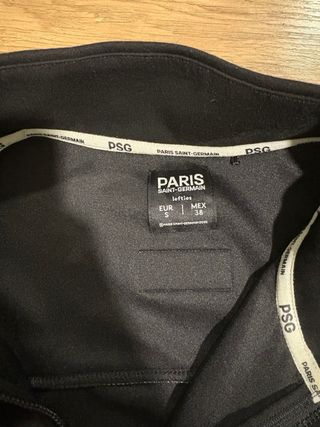 Sudadera PSG Negra con Detalles Blancos