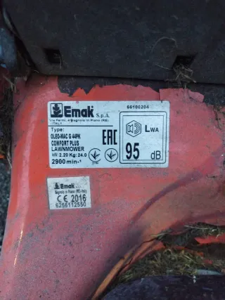 Cortacésped Oleo Mac para piezas