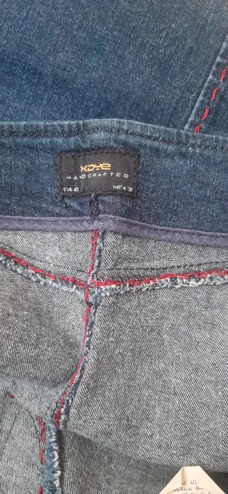 Falda vaquera midi con aberturas