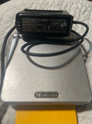 Game Boy Advance SP