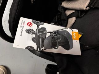 Capazo Joie Ramble XL y Silla Coche Bebé