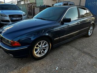 BMW Serie 5  530