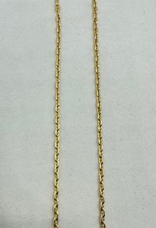 Cadena Barbada de oro de 18k, 1.86 g, 40 cm.