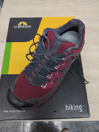 Zapatilla La Sportiva Trekking Mujer Talla 38.5