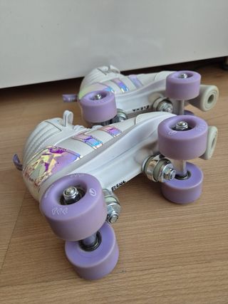 Patines de 4 ruedas blancos talla 36
