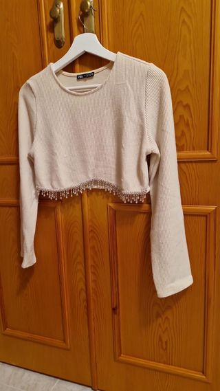 Jersey Zara corto con brillantes