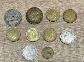 Lote 10 monedas: República, Franco, Juan Carlos I