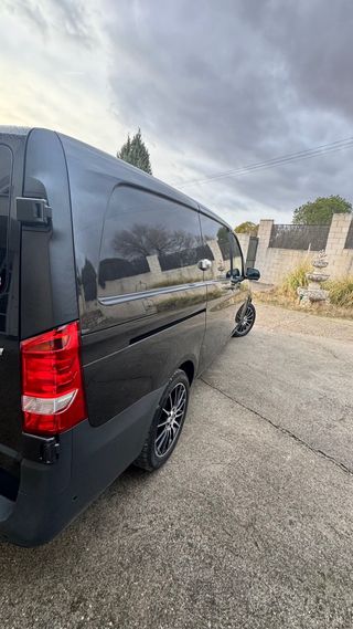 Mercedes-Benz Vito 2021