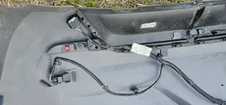 Parachoques trasero rojo