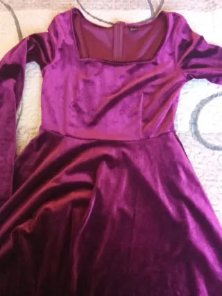 Vestido Terciopelo Granate Escote Cuadrado Manga L