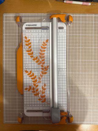 Cizalla Fiskars para manualidades