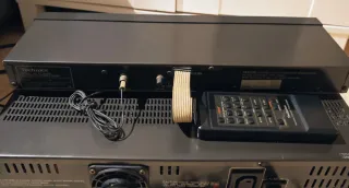 EQUIPO TÉCNICOS SU Z990 Y ST Z990L. pioneer