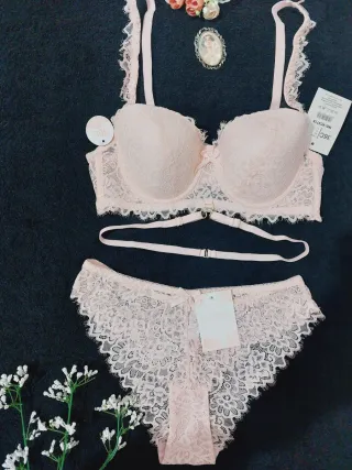 Conjunto Lencería  Encaje 90C