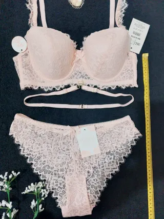 Conjunto Lencería  Encaje 90C