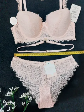 Conjunto Lencería  Encaje 90C
