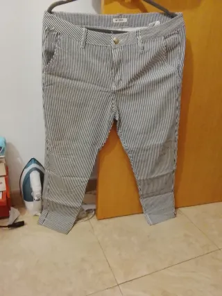 Pantalones M-SARA rayas blanco y negro