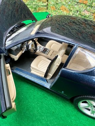 Ferrari 456 GT (1992) – Burago – Escala 1:18