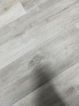 Suelo de goma imitación madera