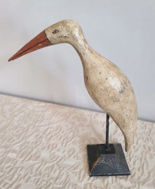 Figura cigüeña madera pintada mano