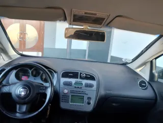 SEAT altea 1.9 105 CV TDI con pegatina  2006