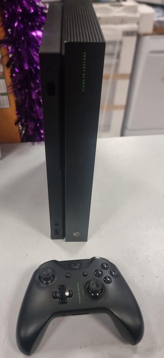 CONSOLA XBOX ONE X 1TB PROJECT SCORPIO