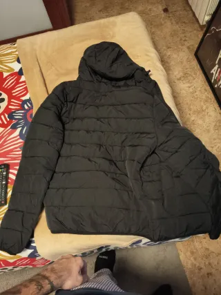 Chaqueta Lyle Scott Negra con Capucha