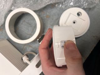 Eve Outdoor Cam (Branca) - Câmera Segura