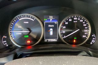 Lexus NX 2.5 300h Business Navigation 2WD