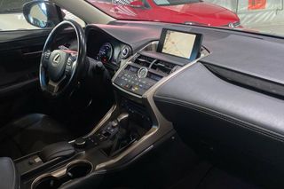Lexus NX 2.5 300h Business Navigation 2WD