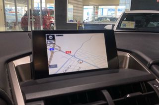 Lexus NX   2.5 300h Business Navigation 2WD