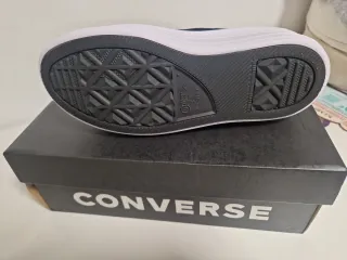 Converse Chuck Taylor All Star Move Negras